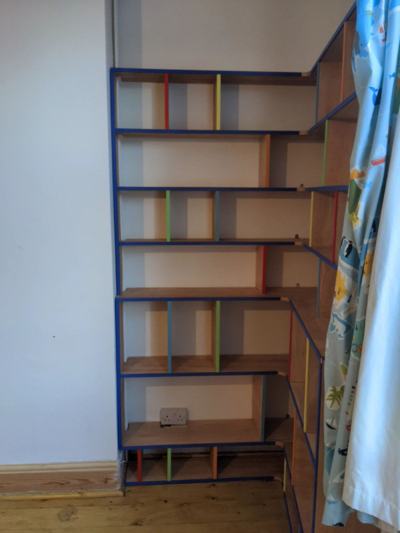 'Oz' shelves